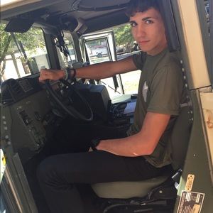 Meet your Posher, Ryan